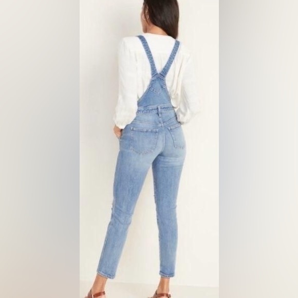 Old Navy Women's Bib Overalls Size 10 Light Wash Distressed Side Zip - Picture 2 of 10